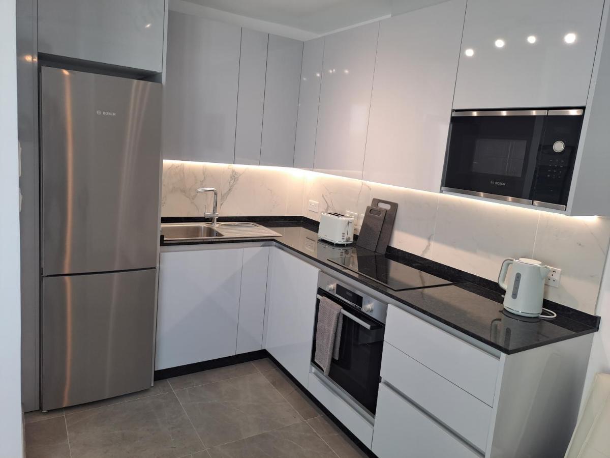 Beautiful Studio In Gibraltar - E1 Kültér fotó