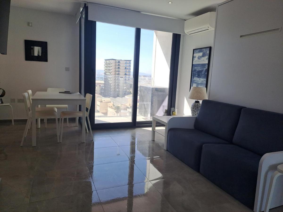 Beautiful Studio In Gibraltar - E1 Kültér fotó